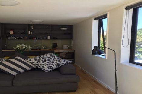 Photo of property in 33 Grove Road, Addington, Christchurch, 8024