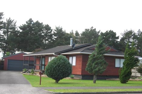 Photo of property in 143 Carnoustie Drive, Wattle Downs, Auckland, 2103