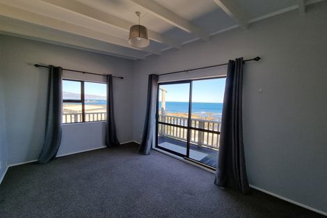 Photo of property in 8/410 The Esplanade, Island Bay, Wellington, 6023