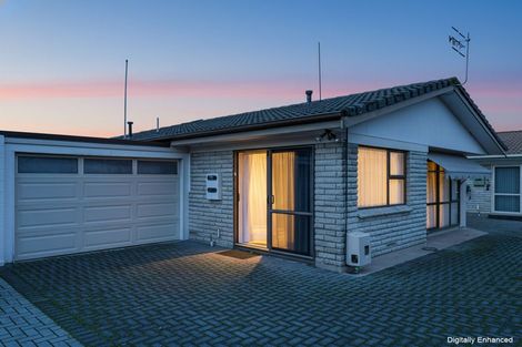Photo of property in 16b Grey Street, Glenholme, Rotorua, 3010