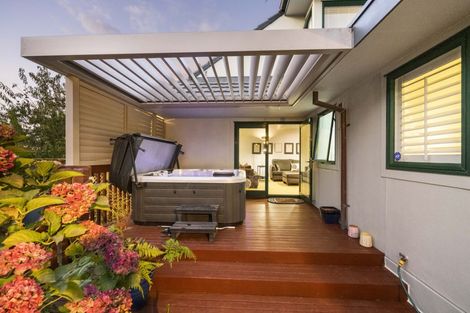 Photo of property in 18 Landscape Road, Mount Eden, Auckland, 1024