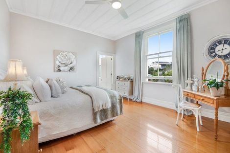 Photo of property in 14 Nelson Street, Helensville, 0800