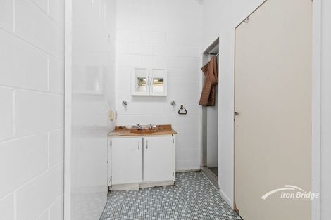 Photo of property in 29k Springs Road, Parakai, 0830