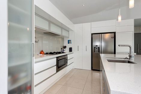 Photo of property in 1 Amberley Place, Flagstaff, Hamilton, 3210