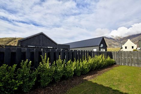 Photo of property in 7 Lorne Street, Lake Hayes, Queenstown, 9304