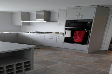 Photo of property in 166 Kelvin Grove Road, Kelvin Grove, Palmerston North, 4414