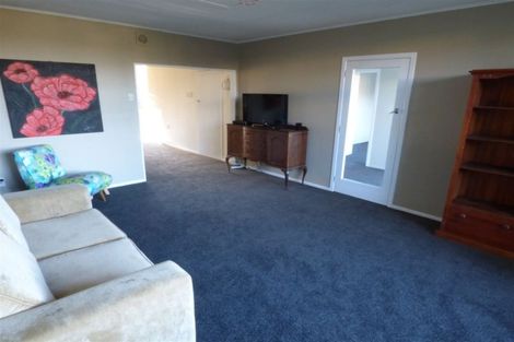 Photo of property in 19 Frances Street, Balclutha, 9230