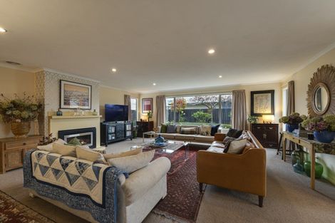 Photo of property in 30 Waenga Drive, Cromwell, 9310