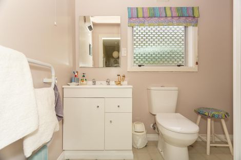 Photo of property in 17-19 Spiers Street, Kakanui, Oamaru, 9495