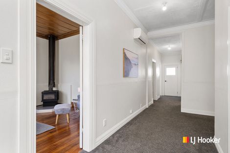Photo of property in 27 Bruce Street, Roslyn, Dunedin, 9011