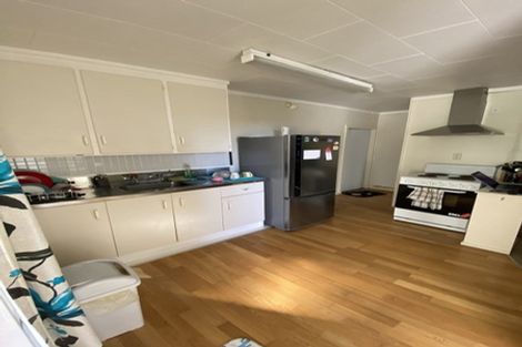 Photo of property in 27 Mahara Avenue, Birkenhead, Auckland, 0626