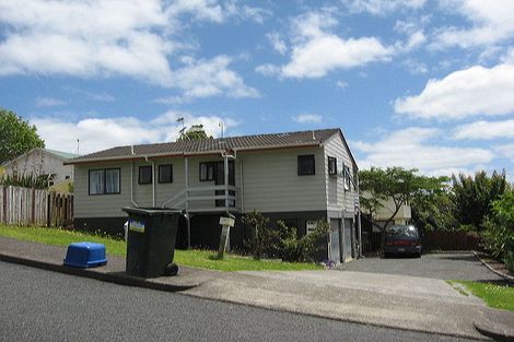 Photo of property in 2 The Glade South, Pukekohe, 2120