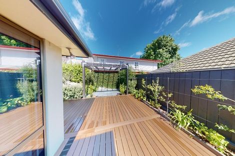 Photo of property in 18a Surrey Crescent, Hokowhitu, Palmerston North, 4410