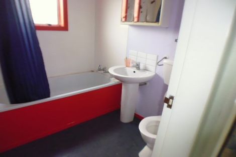 Photo of property in 264d Grounsell Crescent, Belmont, Lower Hutt, 5010