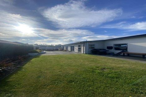 Photo of property in 35 Te Whenu Crescent, Marshland, Christchurch, 8083
