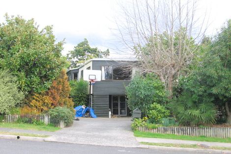 Photo of property in 323 The Drive, Whangamata, 3620