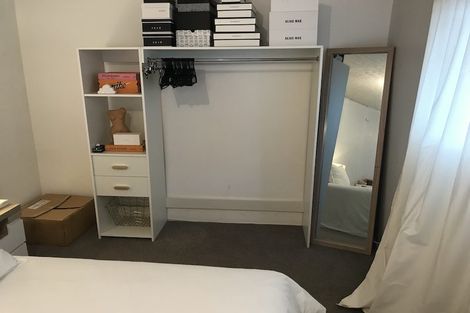 Photo of property in 21 Huia Street, Waikawa, Picton, 7220