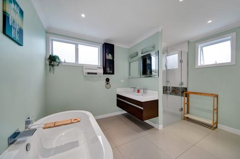 Photo of property in 53 Disraeli Street, Hawera, 4610