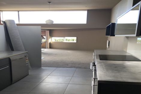 Photo of property in 16/2 Onslow Road, Khandallah, Wellington, 6035