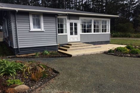 Photo of property in 560 Wiroa Road, Kerikeri, 0293