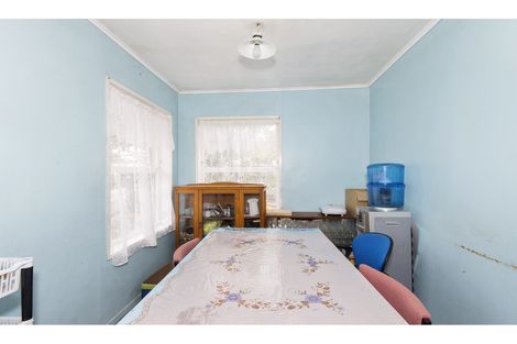 Photo of property in 9 Gregg Place, Sunnyvale, Auckland, 0612