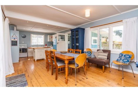 Photo of property in 28 Wood Street, Mangawhai Heads, Mangawhai, 0505