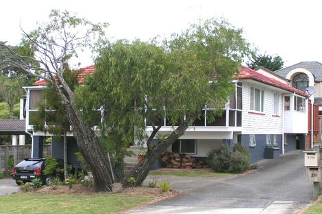 Photo of property in 1/28 Hart Road, Hauraki, Auckland, 0622