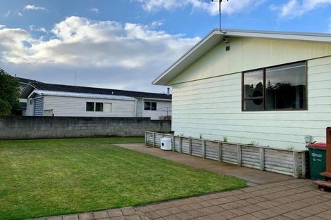 Photo of property in 66 Cumberland Street, Welbourn, New Plymouth, 4312