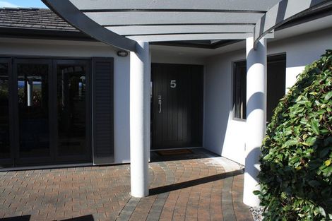 Photo of property in 5 Harling Close, Nukuhau, Taupo, 3330