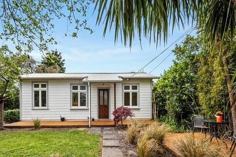 Photo of property in 6 Sandford Street, Trentham, Upper Hutt, 5018