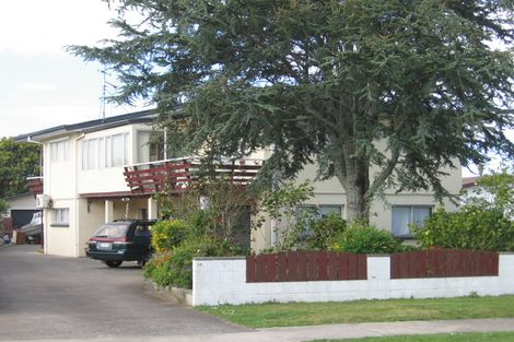 Photo of property in 38 Athenree Road, Athenree, Katikati, 3177