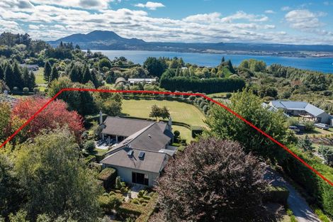 Photo of property in 344 Gillespie Place, Acacia Bay, Taupo, 3385