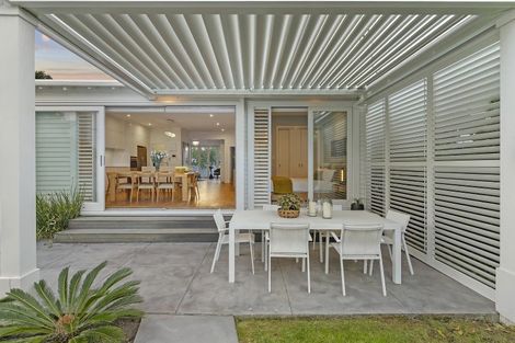 Photo of property in 9 Chester Avenue, Westmere, Auckland, 1022