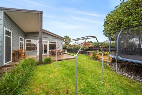 Photo of property in 6 Cracroft Street, Welbourn, New Plymouth, 4310