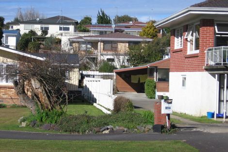 Photo of property in 35 Hinton Avenue, Forest Lake, Hamilton, 3200