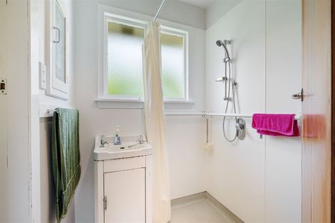 Photo of property in 2 Lucienne Place, Hillsborough, Christchurch, 8022