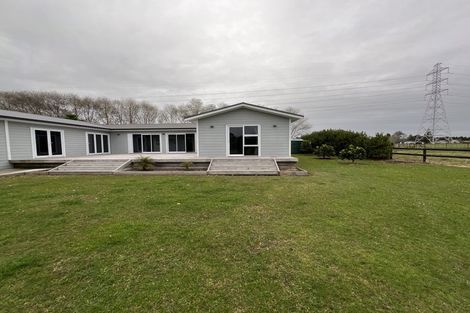 Photo of property in 171 Boord Crescent, Kumeu, 0891