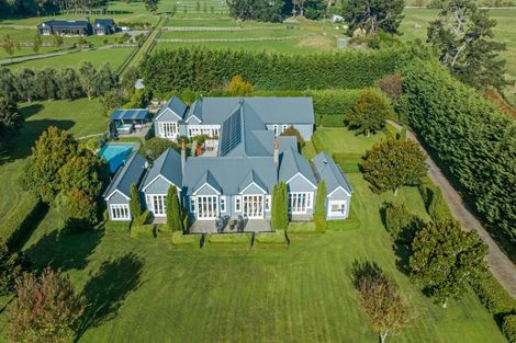 Photo of property in Raumai Road, Bulls, 4894