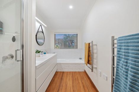 Photo of property in 166 Valley Road, Mount Maunganui, 3116