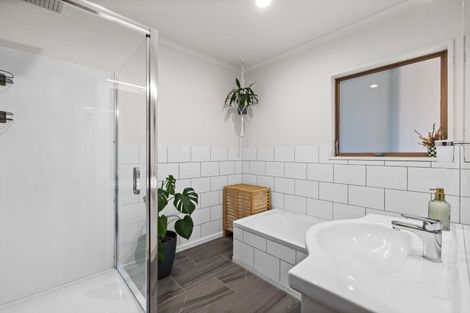 Photo of property in 47 Westminster Avenue, Tamatea, Napier, 4112