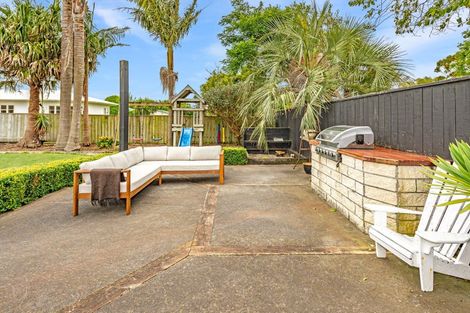 Photo of property in 7 Hussey Street, Waverley, 4510