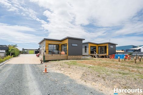 Photo of property in 6 Iwa Street, Mapua, 7005