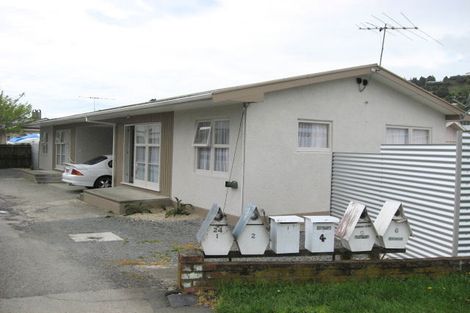 Photo of property in 2/24 Parkers Road, Tahunanui, Nelson, 7011
