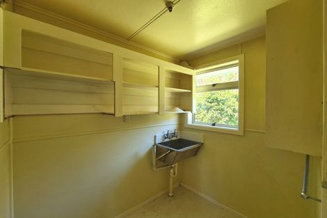 Photo of property in 109 Huaroa Street, Coromandel, 3506