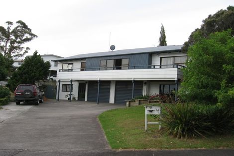 Photo of property in 14 Woodhouse Place, West Harbour, Auckland, 0618