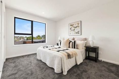 Photo of property in 23 Argo Drive, Half Moon Bay, Auckland, 2012