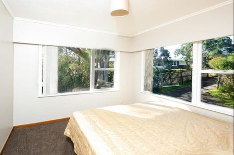 Photo of property in 1/13 Sunhill Road, Sunnyvale, Auckland, 0612