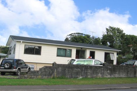 Photo of property in 18 Pisces Road, Glen Eden, Auckland, 0602