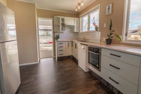 Photo of property in 387 Malfroy Road, Pomare, Rotorua, 3015