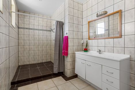 Photo of property in 807 Martyn Road, Whangamata, 3620